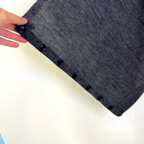 All Saints - 100 % Grey Merino Wool Button Shoulder Light Wrap Cardigan Small - Picture 8 of 12